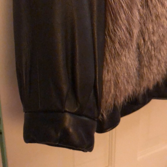 Raccoon Fur 🦝 & Leather Coat - Picture 3 of 16
